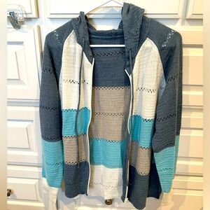 No tag, knit sweatshirt, zip up, fits like a large
